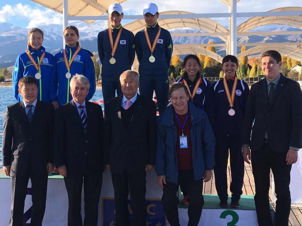 賀 本校體育班學生榮獲吉爾吉斯亞錦賽少年女子組接力銅牌的顯示圖片 賀 本校體育班學生榮獲吉爾吉斯亞錦賽少年女子組接力銅牌